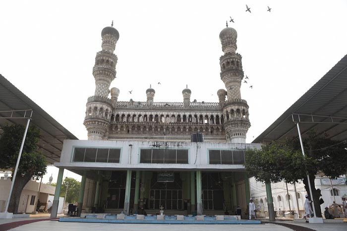 Khairtabad Mosque 