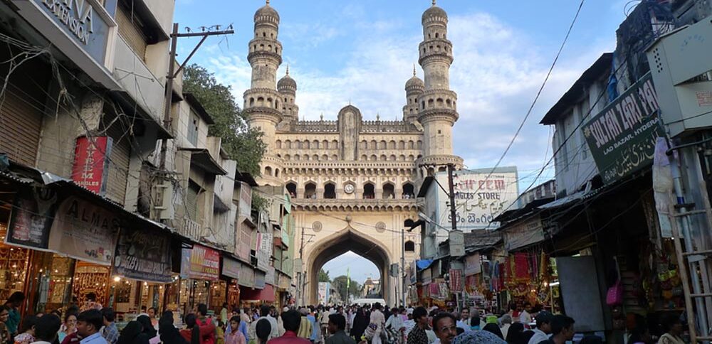 Street Shopping At Sultan Bazaar Hyderabad | LBB, Hyderabad