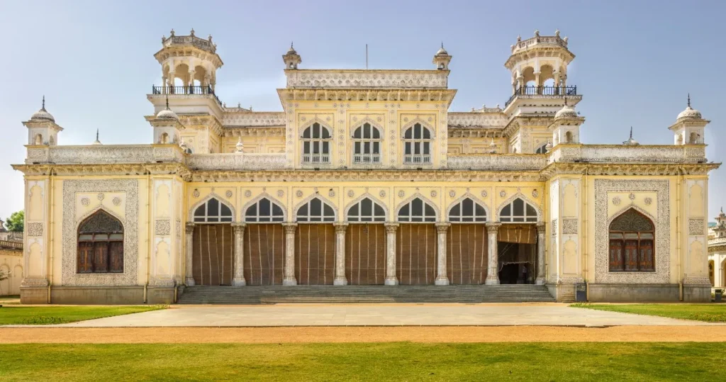 Heritage Monuments and Palaces In Hyderabad