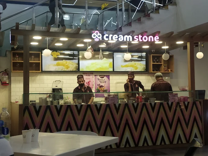 Best Ice Cream Parlor near Taj Krishna Hotel, Road No.1. – Cream Stone Concepts Best Ice Cream Parlor near Taj Krishna Hotel, Road No.1 – Cream Stone Concepts