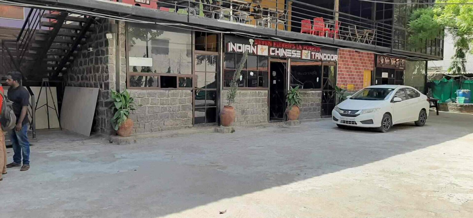 LA Foresta drive in