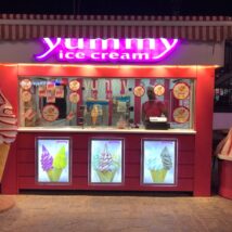 Yummy Ice Cream Parlour
